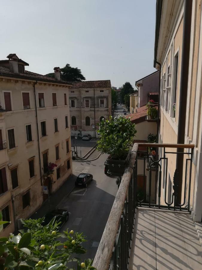 Residenza San Pietro Apartment Vicenza Exterior photo